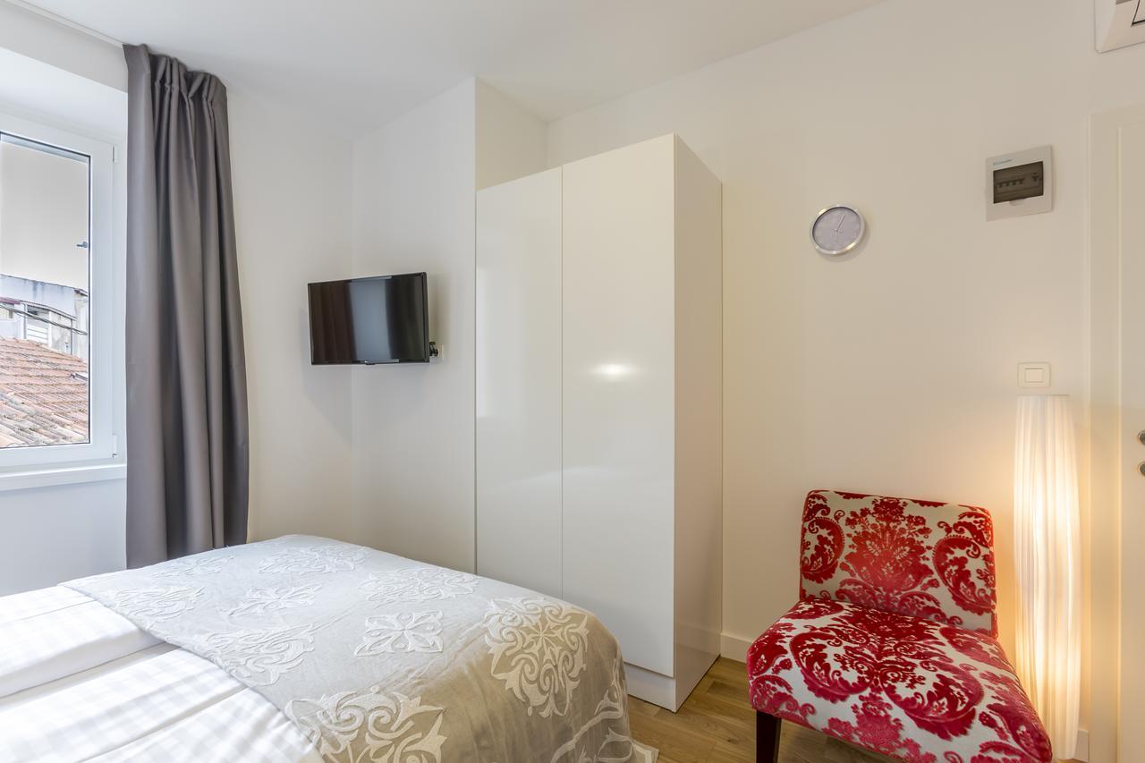 Centro Di Centri Due Hotell Split Exteriör bild